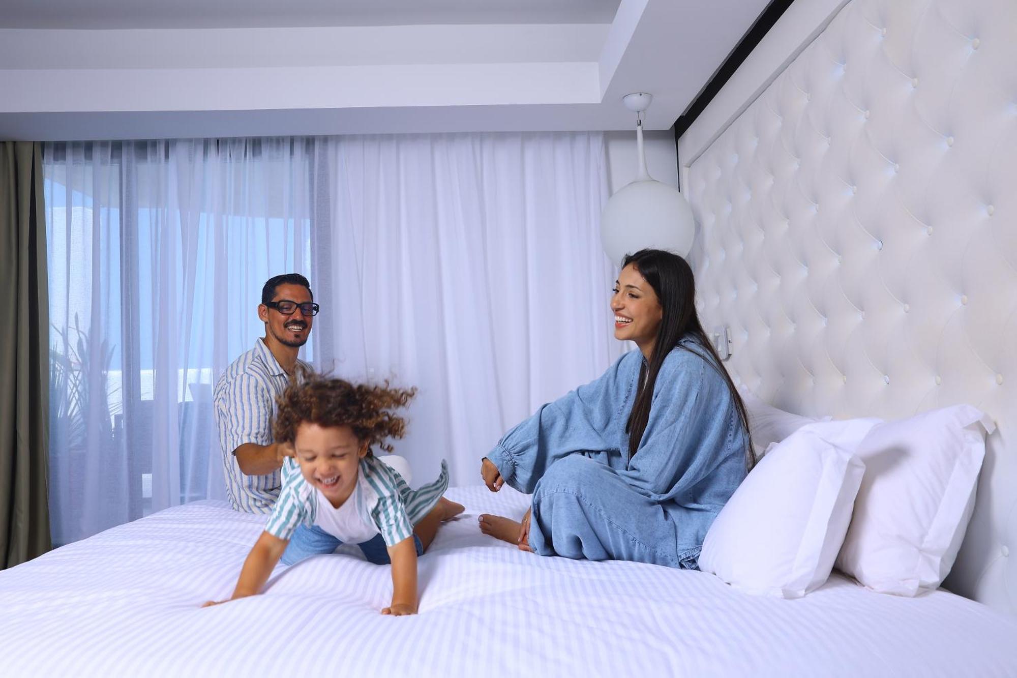 Pullman Mazagan Royal Golf & Spa El Jadida Exterior foto Family at the hotel